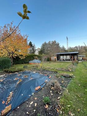 Foto - Garten mit Pool - 3.500,00 EUR Kaltmiete, ca.  0,00 m²