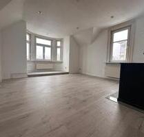 Sonnige 4-Raumwohnung in Villa mit Wintergarten und Gartenanteil - Friedrichroda