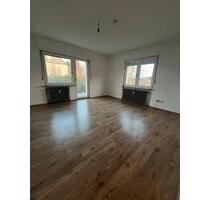 Helle Wohnung 4ZKB mit Balkon in Urschmitt 550€ kalt - Gevenich