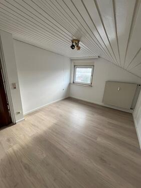 Foto - Schöne renovierte 3,5 Zimmer Wohnung in Talheim Statdmitte