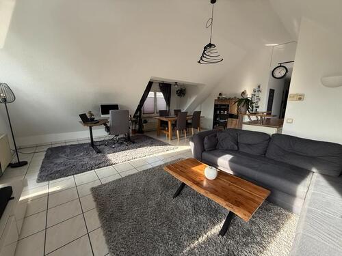 Foto - 2 Zimmer Dachgeschoßwohnung zur Miete in Bergisch Gladbach