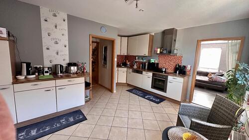 Foto - Platzwunder in Istha: 200m² Wohnfläche + Hobbyraum & Büro 