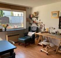 Helle 1-Zimmer-Wohnung, Pantryküche, Bad - Südstadt - Kassel