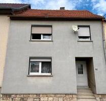 Haus mit Garten - 48.000,00 EUR Kaufpreis, in Sondershausen (PLZ: 99706)