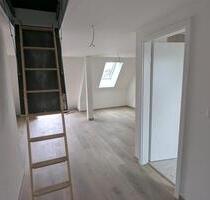 Neu umgebaute Dachgeschoss Wohnung - Günzburg