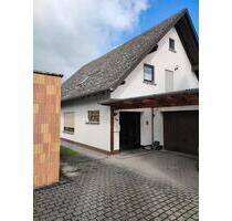 EfH mit Garage und Garten - 1.300,00 EUR Kaltmiete, in Buseck (PLZ: 35418)