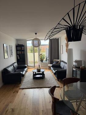 Foto - Zentrale 2-Zimmer-Wohnung, möbliert – verfügbar bis 30.04.2026