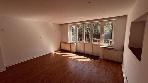 Foto - Altbau-Traum im sanierten Gründerzeithaus – Blick ins Grüne & mit großem Garten!