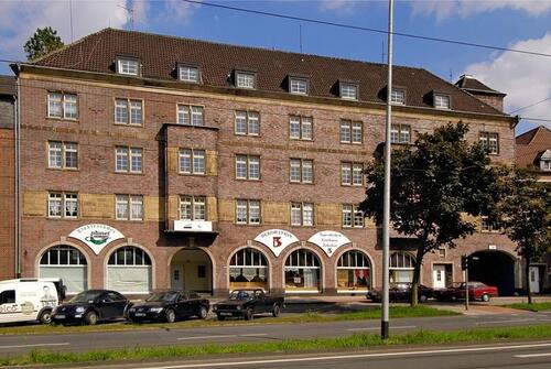 Foto - Für Junge und Junggebliebene. Tolle 2-Zimmer-Wohnung im 4. OG in Duisburg Ruhrort