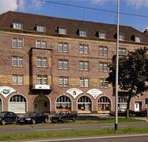 Für Junge und Junggebliebene. Tolle 2-Zimmer-Wohnung im 4. OG in Duisburg Ruhrort