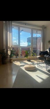 Foto - Wunderschöne 1 Raum Wohnung mit Balkon+ Einbauküche