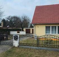 Doppelhaushäfte mit großem Grundstück - Frankfurt (Oder) Booßen