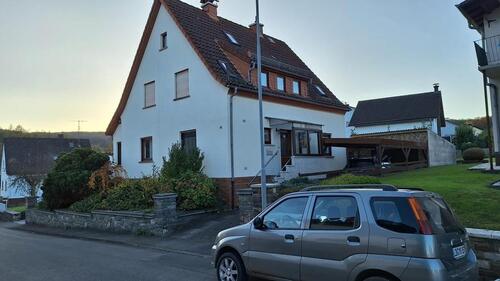 Foto - Charmantes Einfamilienhaus mit Garten & Garage in Ehringshausen