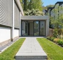Ruhiger Arbeits-Kreativ Raum mit Garten & sep. Zugang als Studio - Ravensburg