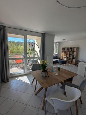 Foto - Helle und moderne 3-Zimmer-Wohnung mit Sonnenbalkon in Schwäbisch