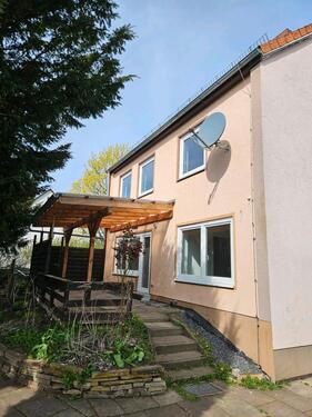 Foto - 8 Zimmer Mehrfamilienhaus, Wohnhaus in Rosdorf