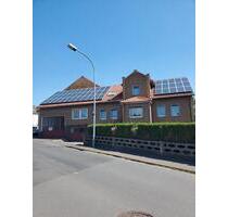 Wohnhaus mit Scheunenanbau - 165.000,00&nbsp;EUR Kaufpreis, ca.&nbsp; 160,00&nbsp;m&sup2; in Homberg (Efze) (PLZ: 34576)