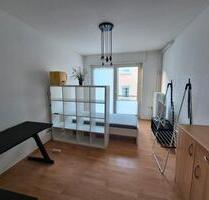 WG-Zimmer auf Zeit zu vermieten im Mannheimer Zentrum
