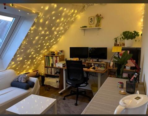 Foto - Sehr schöne 2 Zimmer DG Wohnung in Worms nähe Hochschule