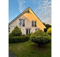 Einfamilienhaus mit Einliegerwohnung in ruhiger Sackgassenlage - Pinneberg