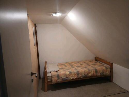 Foto - Zimmer im Haus verfügbar - 310,00 EUR Kaltmiete,