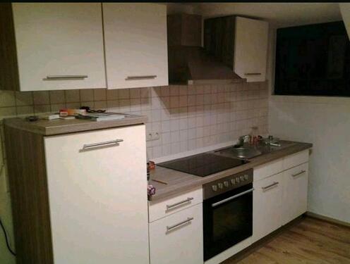 Foto - Dachgeschosswohnung mit Einbauküche