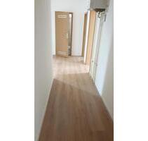 2 Raum Wohnung - 320,00&nbsp;EUR Kaltmiete, ca.&nbsp; 56,00&nbsp;m&sup2; in Schmölln (PLZ: 04626)