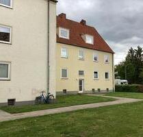 Kleine sanierte Dachgeschoss- Wohnung, sofort anmietbar! - Lübeck Sankt Jürgen