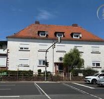 Großzügige 3-Zimmer-Dachgeschosswohnung in zentraler und bevorzugter Wohnlage von Gelnhausen