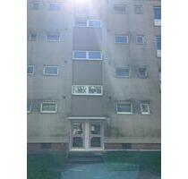 Renovierte 3-Zimmer-Wohnung mit Balkon in Kiel-Mettenhof - Melsdorf