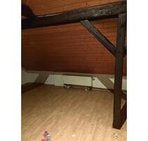 Großzügige 4-Zimmer-Wohnung mit Balkon in DA-Eberstadt - Darmstadt