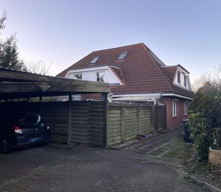 Foto - Charmante Doppelhaushälfte mit Garten & Carport