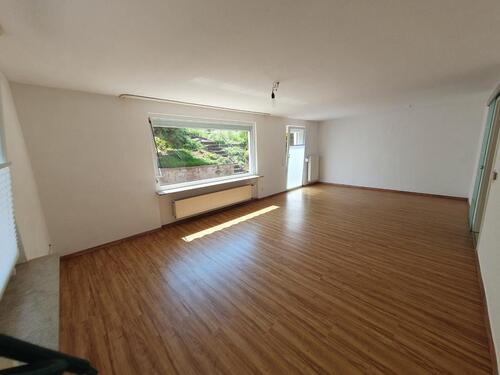 Foto - Lichtdurchflutete, modernisierte Doppelhaushälfte in Schramberg