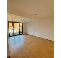 Moderne, helle und zentrale 3-Zimmer-Wohnung mit Balkon - Grevenbroich