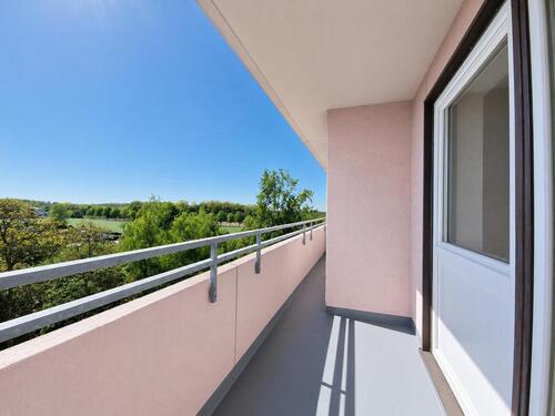 Foto - Modernes Wohnen mit Fernblick - renovierte 2-Zimmer-Wohnung in Kley!