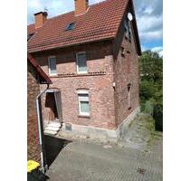 Biete Doppelhaushälfte - 139.000,00&nbsp;EUR Kaufpreis, ca.&nbsp; 94,00&nbsp;m&sup2; in Alfeld (Leine) (PLZ: 31061)