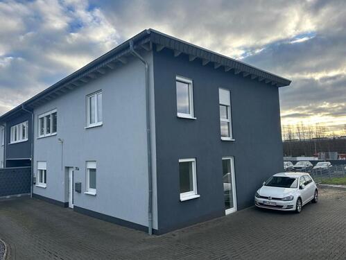 Foto - Großzügige Gewerbeimmobilie mit ca. 200 m² – vielseitig nutzbar in Holzwickede