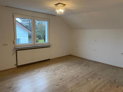 Foto - 3 Zimmer Dachgeschoßwohnung in Dettingen an der Erms