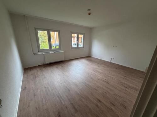 Foto - Schöne 2-Zimmer-Wohnung mit Terrasse & Garten
