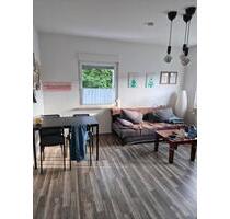2 Zimmer mit Wohnung in Rheinhausen Besichtigungstermin 29.05 - Duisburg