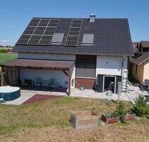 Einfamilienhaus zu verkaufen – sofort verfügbar - Prichsenstadt