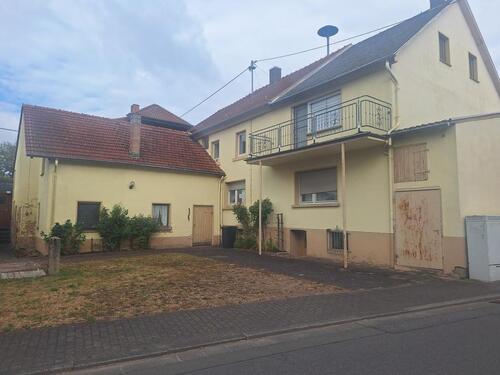 Foto - 9 Zimmer Mehrfamilienhaus, Wohnhaus zum Kaufen in Nohfelden