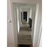 3-Zimmer-Wohnung 80qm Balkon - 750,00&nbsp;EUR Kaltmiete, ca.&nbsp; 80,00&nbsp;m&sup2; in Eschwege (PLZ: 37269)
