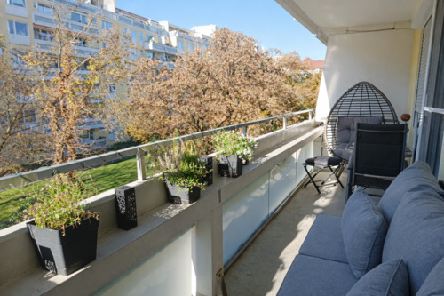 Foto - Moderne kernsanierte 2 Zi. Wohnung mit großem Balkon zum Innenhof