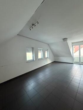 Foto - 4 Zimmer Etagenwohnung zur Miete in Bechtolsheim