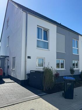 Foto - Neubau 2025! Atraktive 4-Zimmer-Doppelhaushälfte in Langerwehe