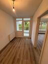 Foto - Frisch renovierte 3-Zimmer-EG-Wohnung mit Balkon
