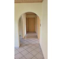 4 Zi, Küche, Bad, ab 01.07.2026 - Riegelsberg