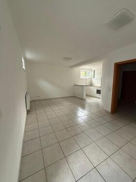 Foto - 2-Zimmer-Kellerwohnung mit Einbauküche in Gießen-Wieseck