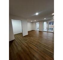 Neubau: Moderne 2-Zimmer-Wohnung mit Balkon in Nürtingen